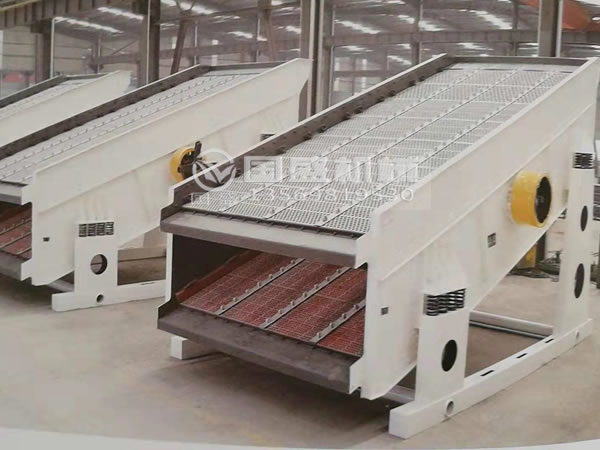 振動(dòng)篩選機(jī)廠家 振動(dòng)篩選機(jī)廠家